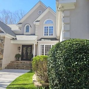 Meet your Posher, Jerry